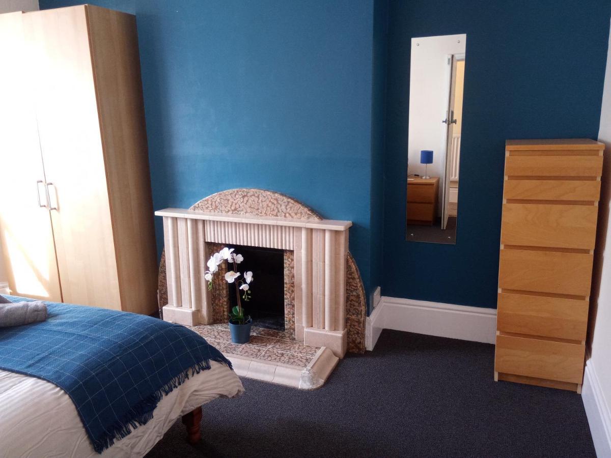 Gosford Apartment Coventry Eksteriør billede